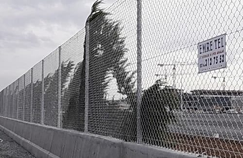 Düz Boru Direkli Tel Çit